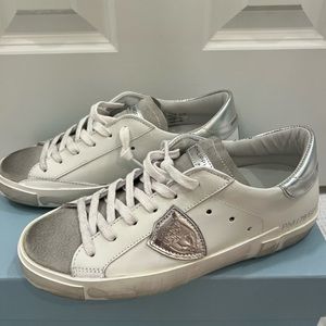 Philippe Model Paris White Sneakers || Women’s Size 37